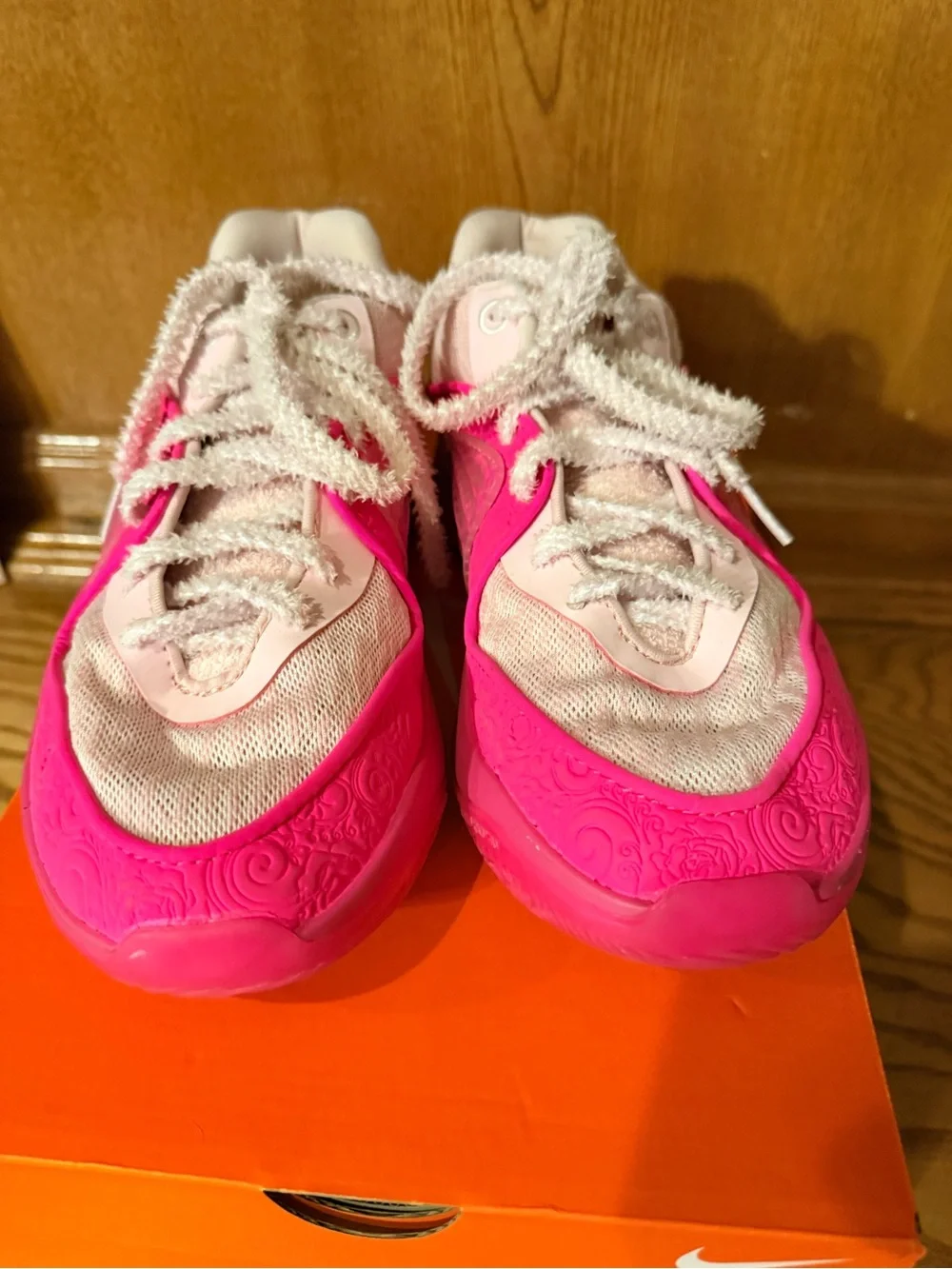 Nike KD 16 Aunt Pearl Size 7- Men’s, Size 8.5- Women’s Preowned Excellent